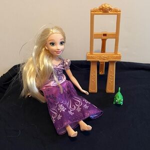 🐹2/$12 Rapunzel Doll